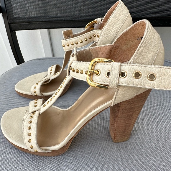 Stuart Weitzman heels size 9M - Picture 6 of 8